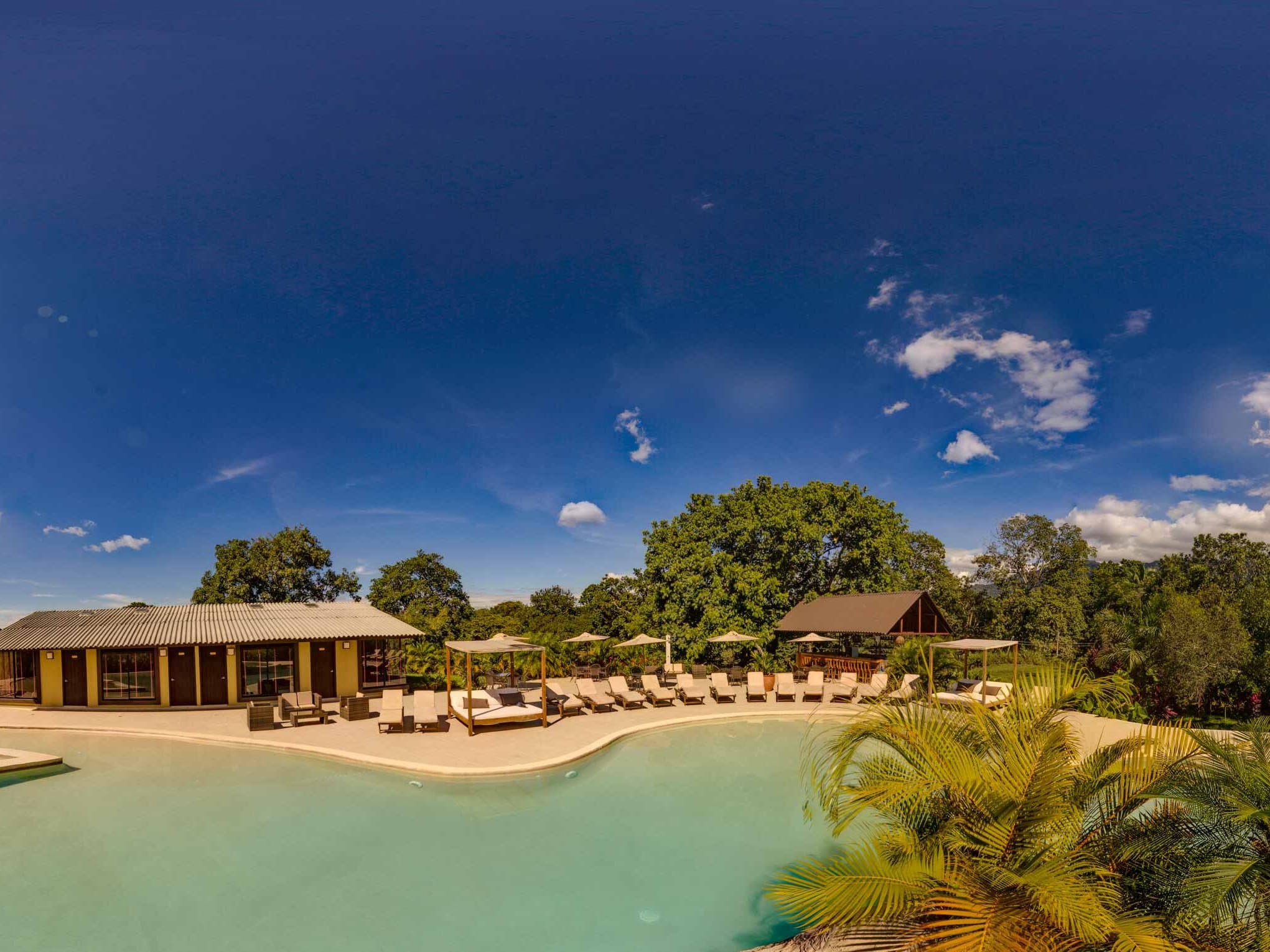 Hotel Hacienda Calucayma