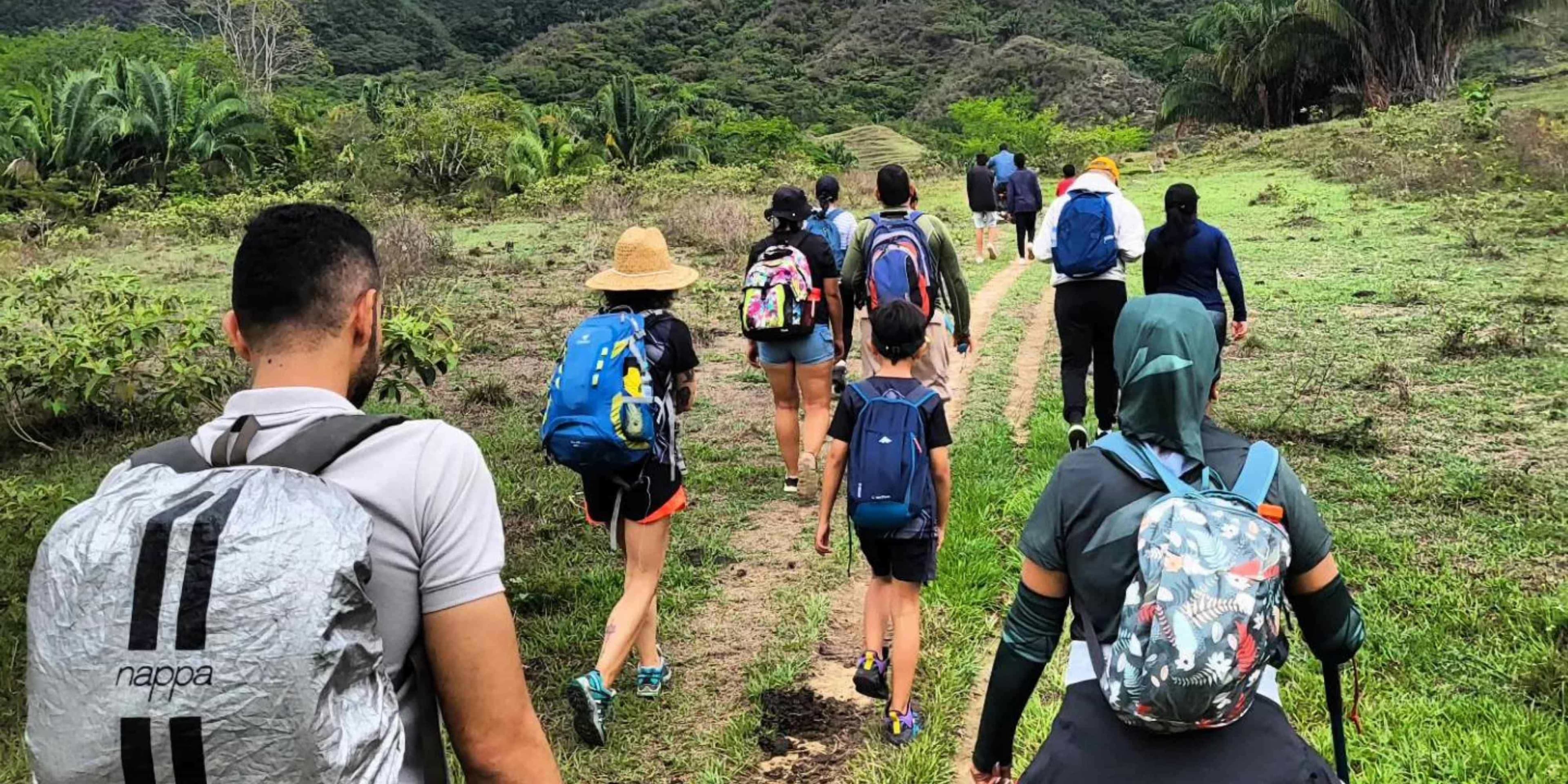 Ruinas Reales Minas del Sapo y Cascadas Las Urracas